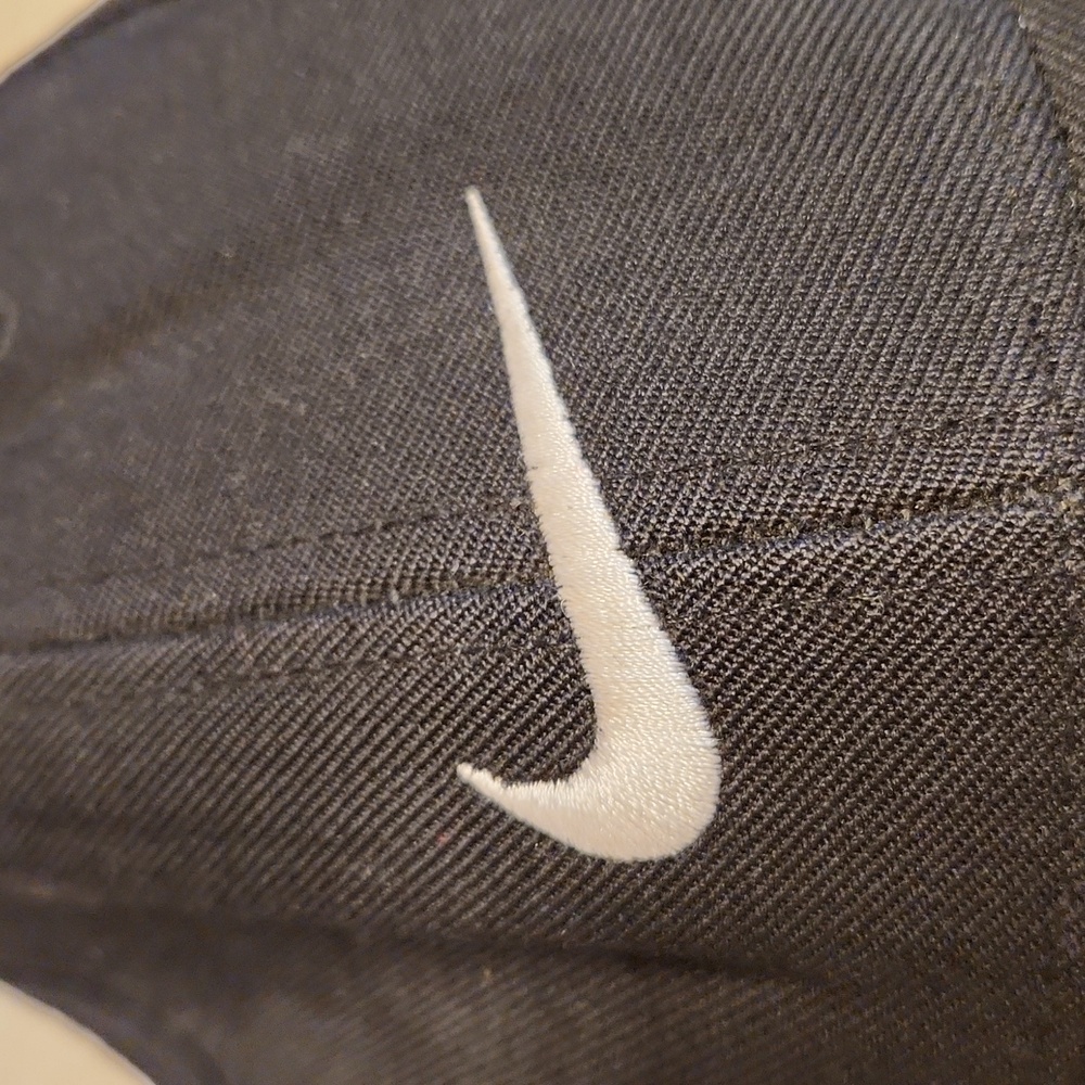Nike Black & White Center Swoosh Embroidered 7 1/8 Hat Vintage 90s Rare - Picture 3 of 7